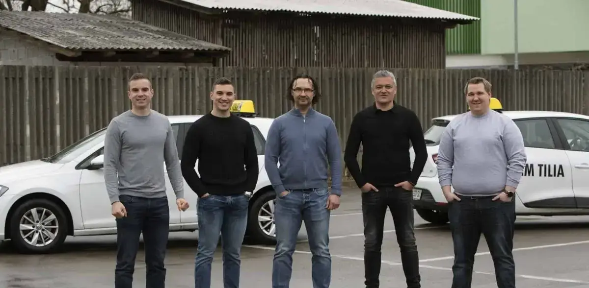 driving school team